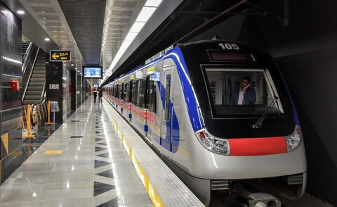 تغییر برنامه حرکت قطارهای تندرو در خط پنج مترو از ۱۴ فروردین