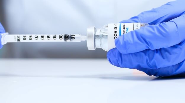 تزریق بیش از ۵۳هزار دُز واکسن کرونا در کشور طی ۲۴ ساعت گذشته