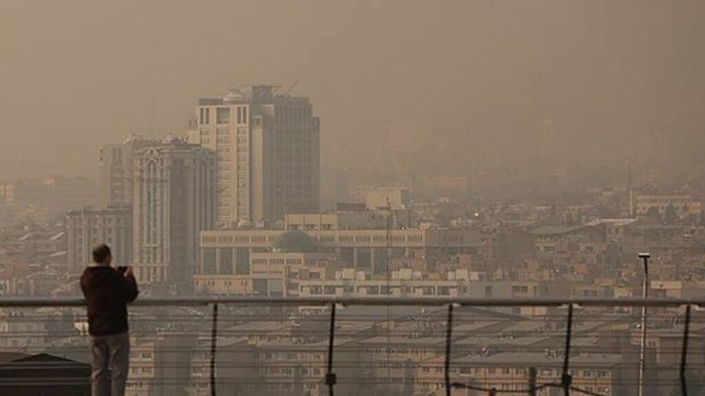 کاهش کیفیت هوا در ۶ شهر صنعتی/ افزایش غلظت آلاینده ها در کرج