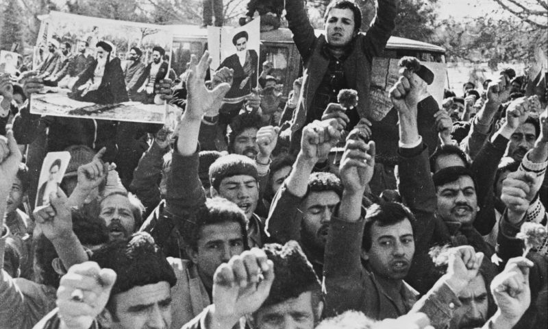 محرومیت‌زدایی انقلاب، جنبش ۵۷ را در تاریخ معاصر ماندگار کرد