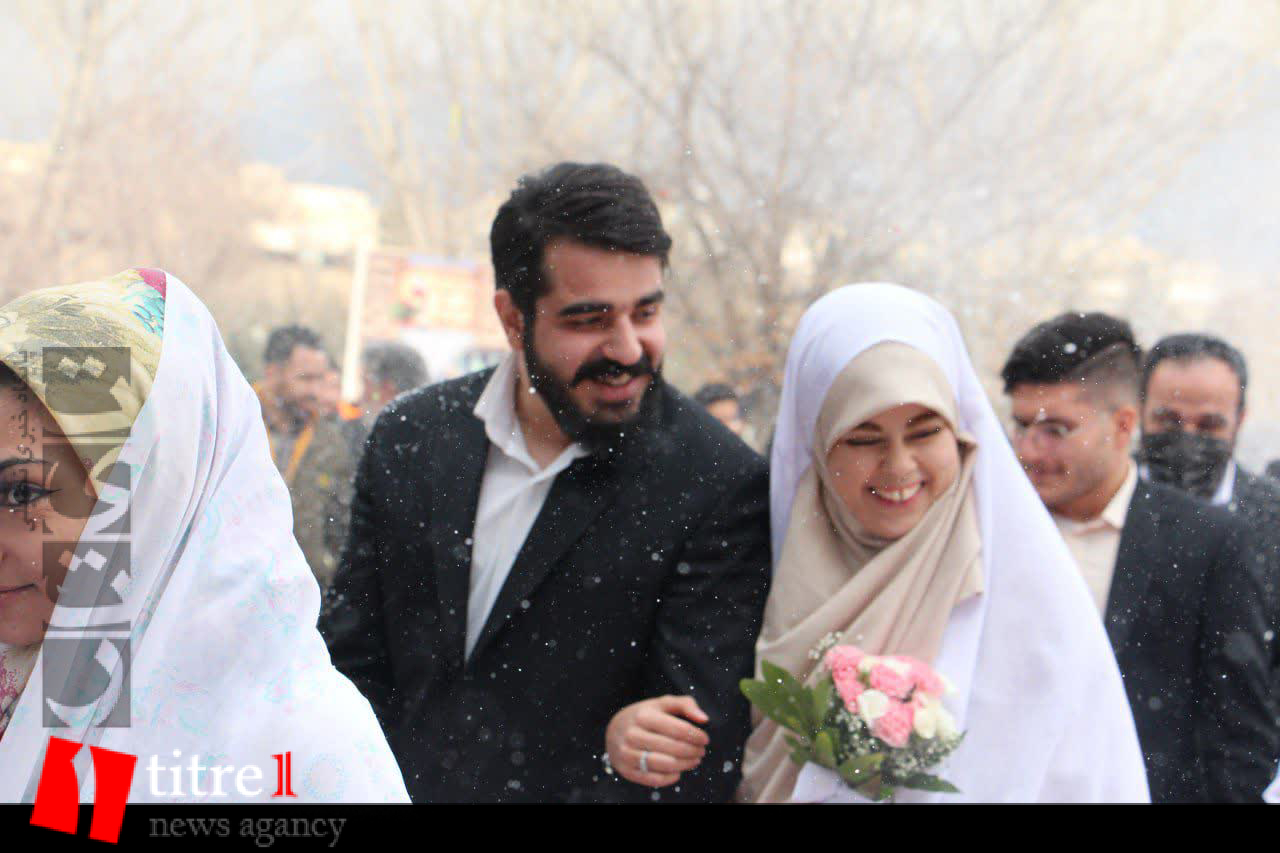 جشن ازدواج ۴۴ زوج کرج در ۲۲ بهمن برگزار شد + تصاویر