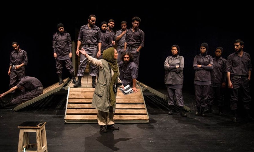 قدمت تئاتر استان البرز به دوران دفاع مقدس برمی‌گردد