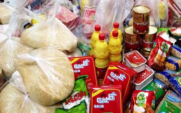 ۱۴۰ بسته مواد غذایی به مددجویان بهزیستی فردیس تحویل داده شد