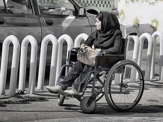 کمتر از ۱۰ درصد معابر و خیابان‌های البرز مناسب تردد معلولان است