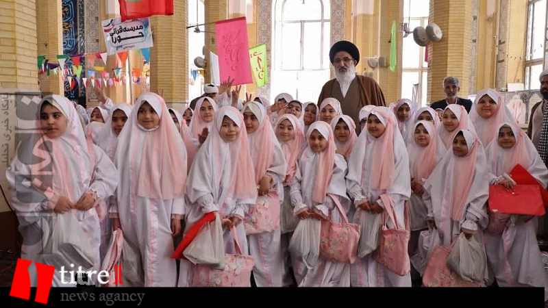 مراسم جشن تکلیف دختران دانش‌آموز در کرج برگزار شد + تصاویر