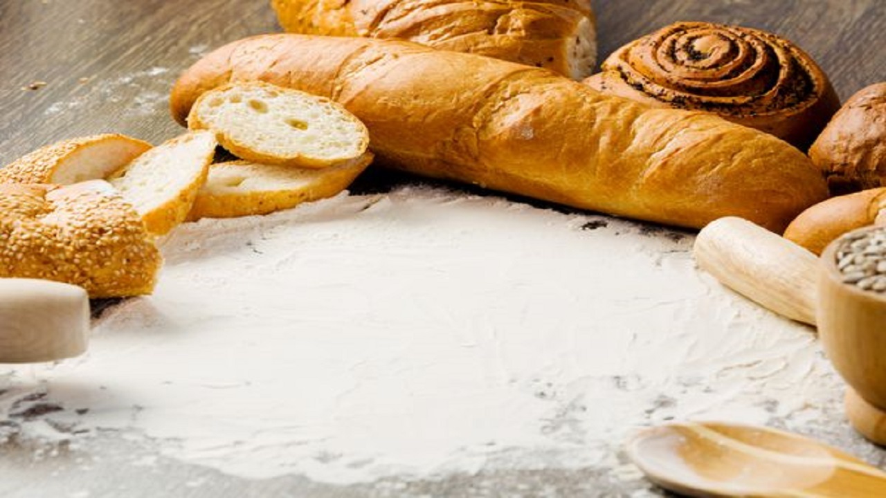 چرا یارانه نان مستقیما باید به مصرف کننده پرداخت شود؟/ دولت ملزم به جبران افزایش قیمت آرد است