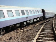 قطار مسافربری مشهد - یزد در طبس از ریل خارج شد/ آمار فوتی‌ های حادثه به ۱۰نفر رسید