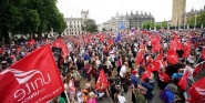 لندن: اعتراض به افزایش هزینه‌های زندگی + فیلم