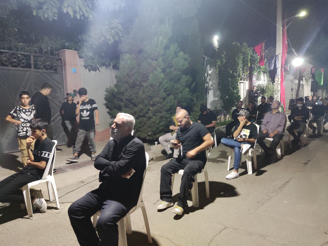 حضور نماینده مجلس در میان عزاداران حسینیِ شهرکوهسار + تصاویر