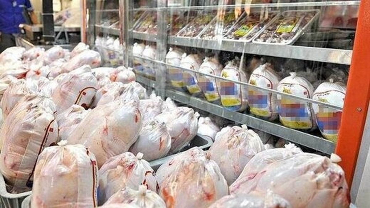 مرغ ۸۰ هزارتومانی در بازار البرز تخلف است/ افت قیمت حبوبات در کرج