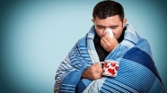 بیماری آنفلوآنزا؛ از علائم تا بهترین درمان‌ های خانگی