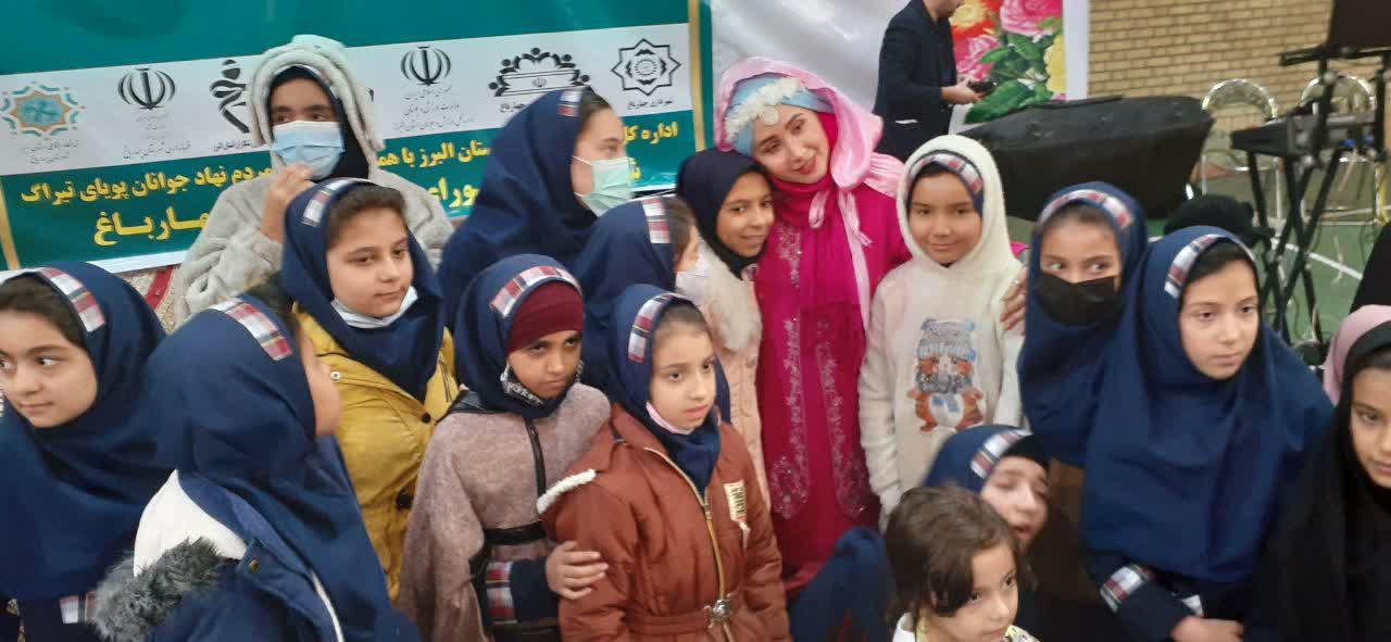 اوقات فراغت کودکان مناطق محروم مورد توجه قرار گیرد/ برگزاری جشن نشاظ در مهدی آبادِ چهارباغ
