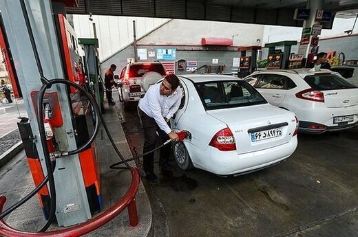 آمار مصرف بنزین در کشور بالا است/ روزانه ۱۰۲ میلیون لیتر