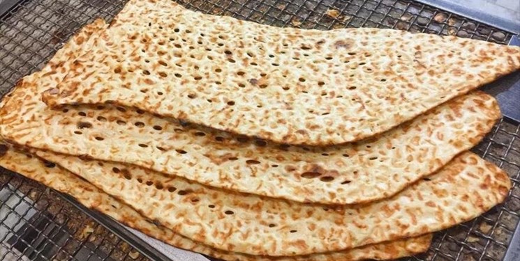 معیشت نانوایان البرز با عدم تغییر قیمت نان به خطر افتاد/ آرد سالم است، پخت نان کیفیت ندارد