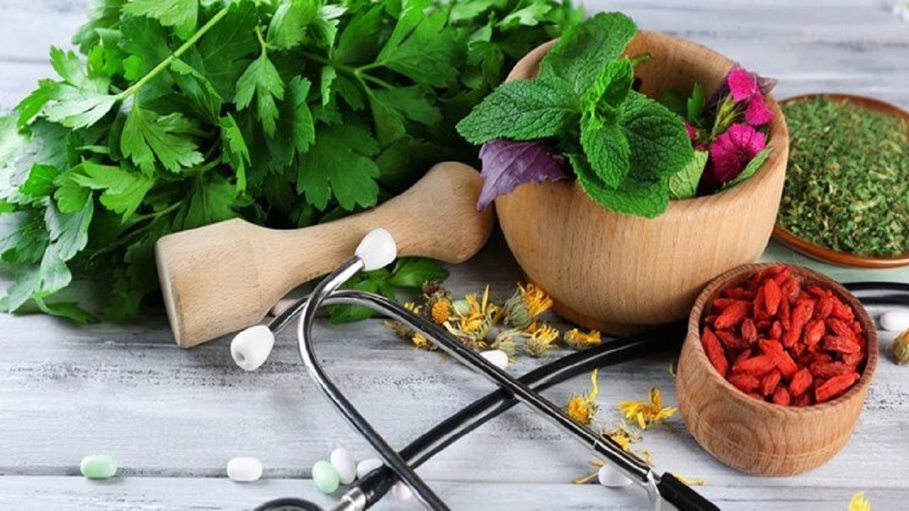 توصیه‌ های پاییزی طب سنتی برای مقابله با سرماخوردگی و آنفولانزا