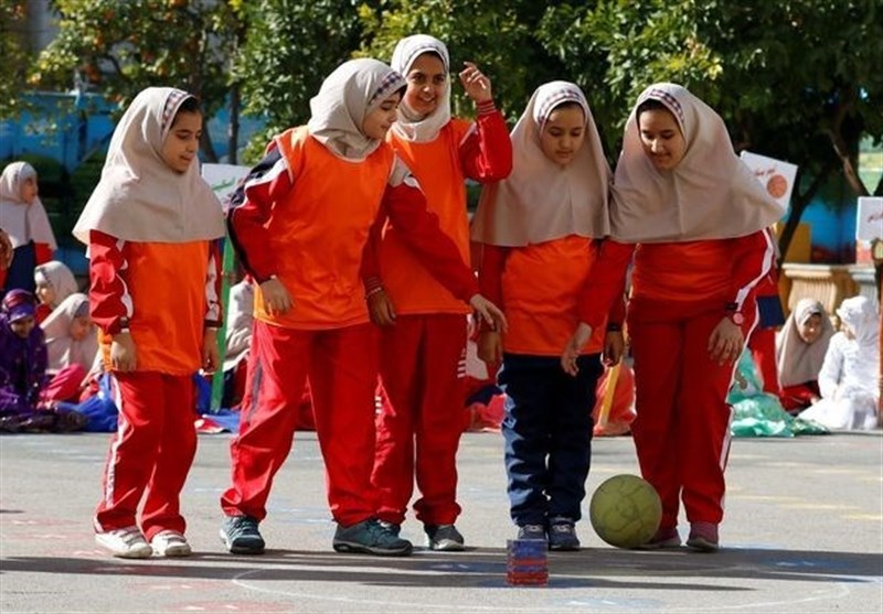 المپیاد بازی های بومی و محلی دانش آموزان دختر در کرج برگزار شد + فیلم