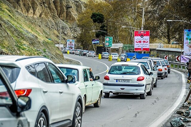 چالوس با اعلام مدیریت راه‌ها یک‌ طرفه‌ و تهران - شمال مسدود شد
