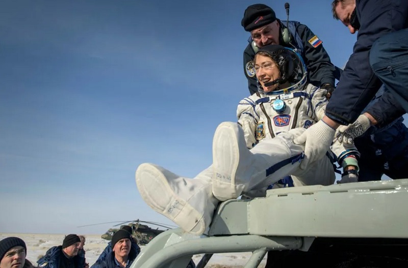 اولین زنی که به ماه پرواز کرد/ تبدیل ترس به تمرکز