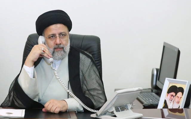 تماس تلفنی رئیسی با رهبر انقلاب/ لزوم بهبود معیشت مردم