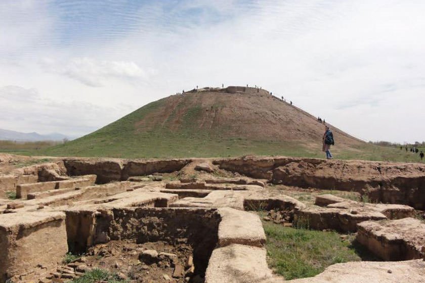 سفر نوروزی به نظرآباد با تمدن ۹ هزار ساله/ جاذبه‌های چشم نواز؛ از تپه ازبکی تا کویر نجم آباد