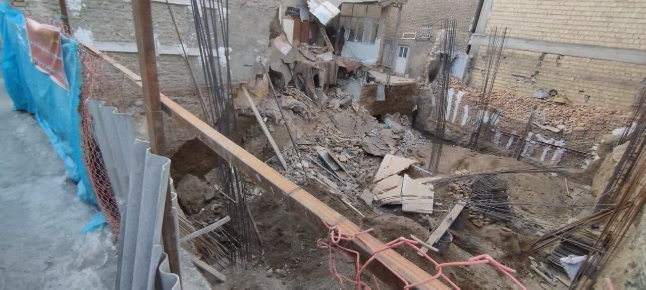 ریزش دیوار در مهرشهر کشته داد