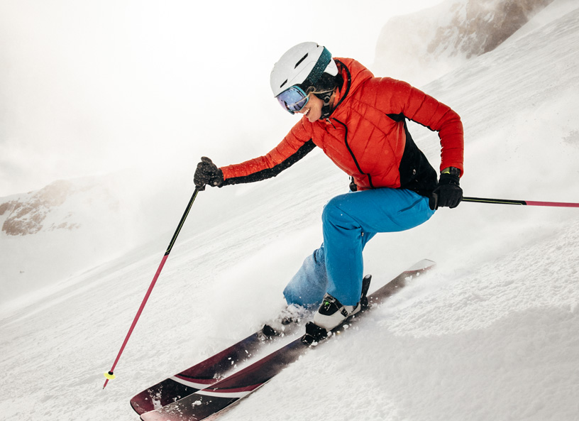 مسابقات کوهنوردی با اسکی در البرز برگزار شد