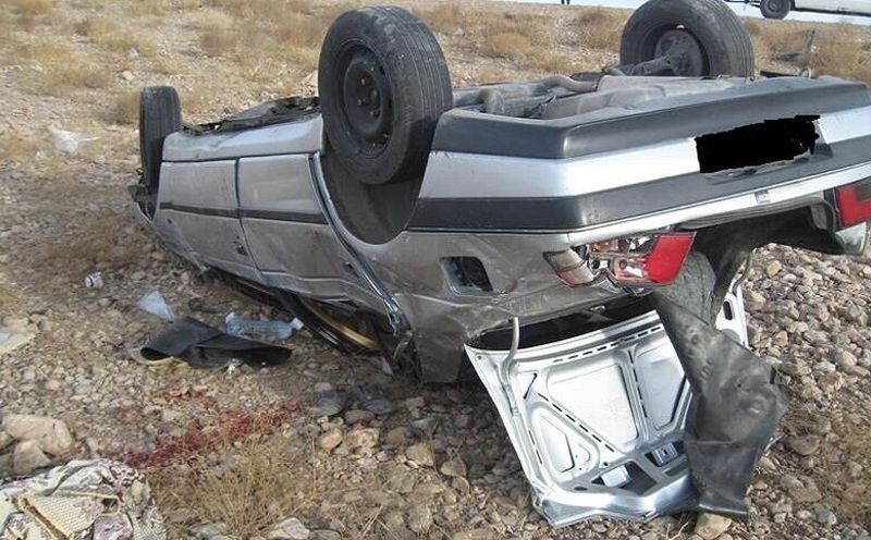 واژگونی خودرو پژو در فردیس؛ مجروحیت ۵ نفر و فوت یک نفر