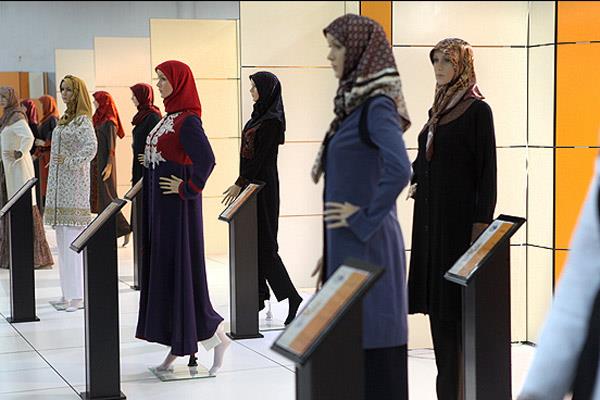 نبود پوشاک اسلامی در بازار، دغدغه بانوان محجبه است