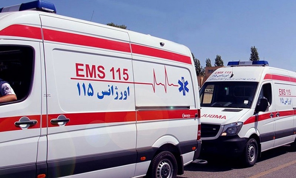 فیلم/ واکنش رانندگان مشهد به آژیر آمبولانس