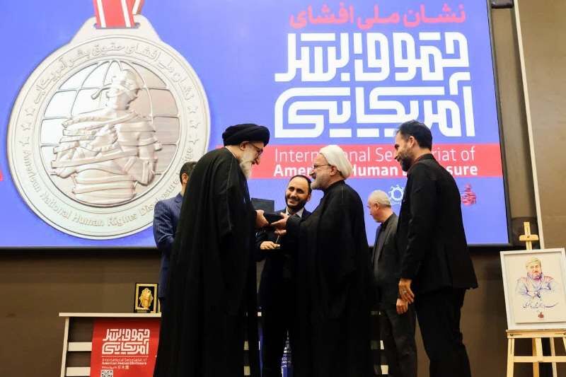 استاندار البرز دریافت نشان ملی را به امام جمعه کرج تبریک گفت