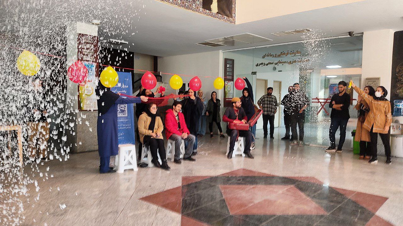 «زندگی به توان هیچ» در جشنواره تئاتر البرز درخشید