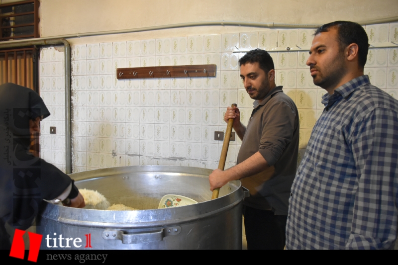 پخت و توزیع افطاری در مناطق محروم کرج