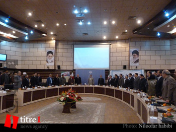 جلسه شورای اداری با حضور وزیر کشور و کلیه مسئولین و مدیران استان البرز برگزار شد