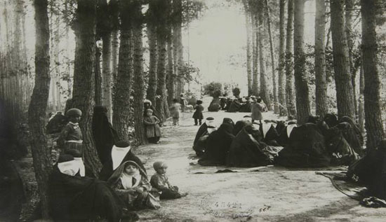 سیزده بدر در دوران قاجار/ عکس