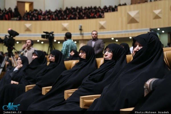 عروس و سه دختر امام خمینی باهم/ عکس