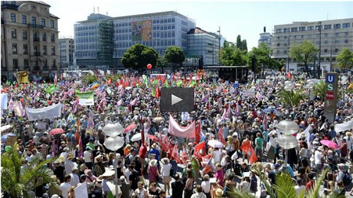 تظاهرات آلمانی‌ها به جنگ افروزی امریکا و غرب در خاورمیانه