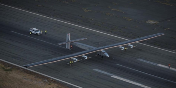 هواپیمای خورشیدی رکورد شکست