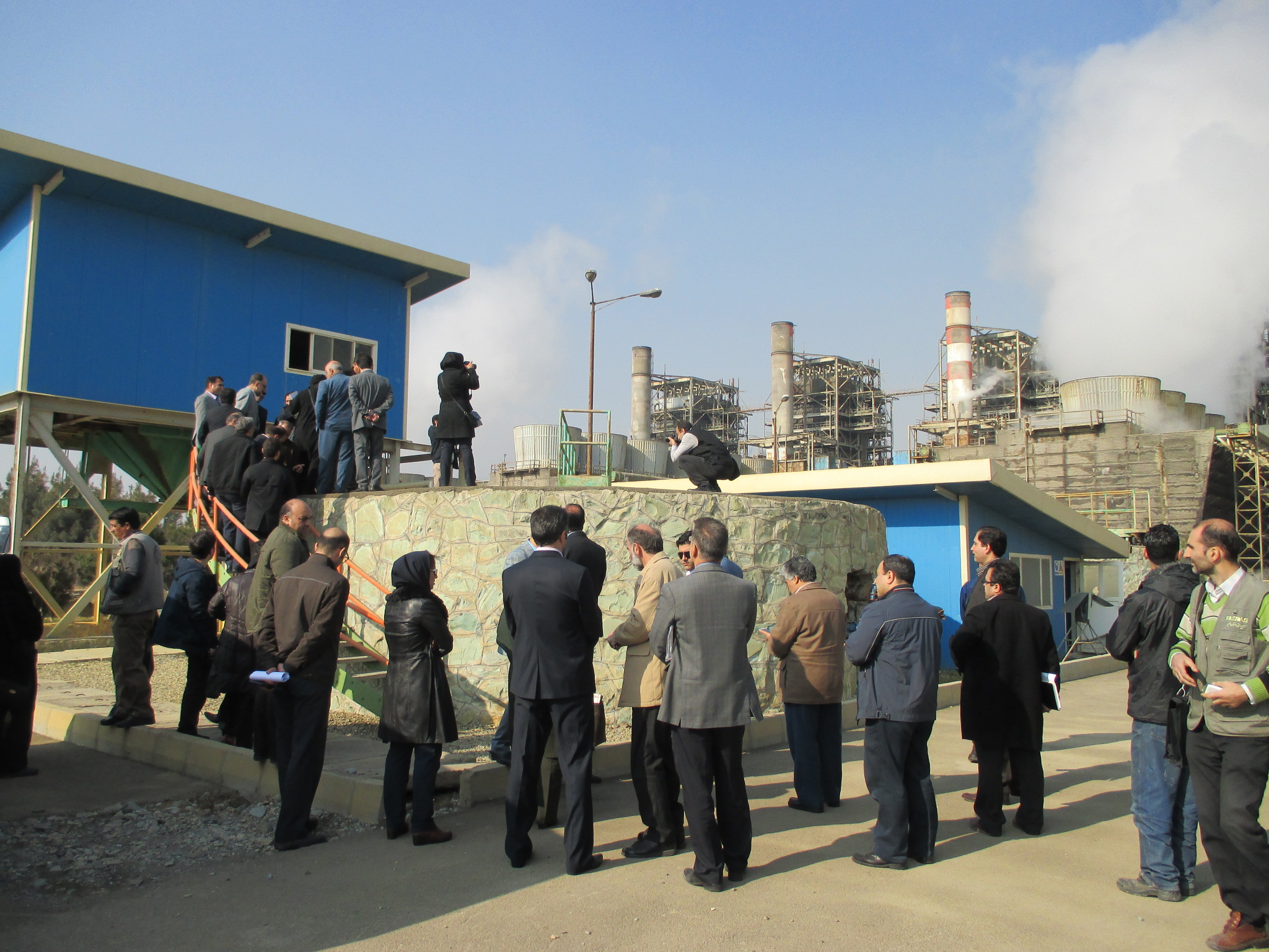 جمعی از مسئولین البرز از نیروگاه منتظر قائم فردیس بازدید کردند