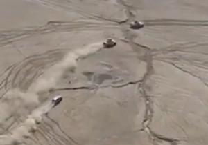انفجار خودروی انتحاری داعش حین حمله به نیروهای عراقی/ فیلم