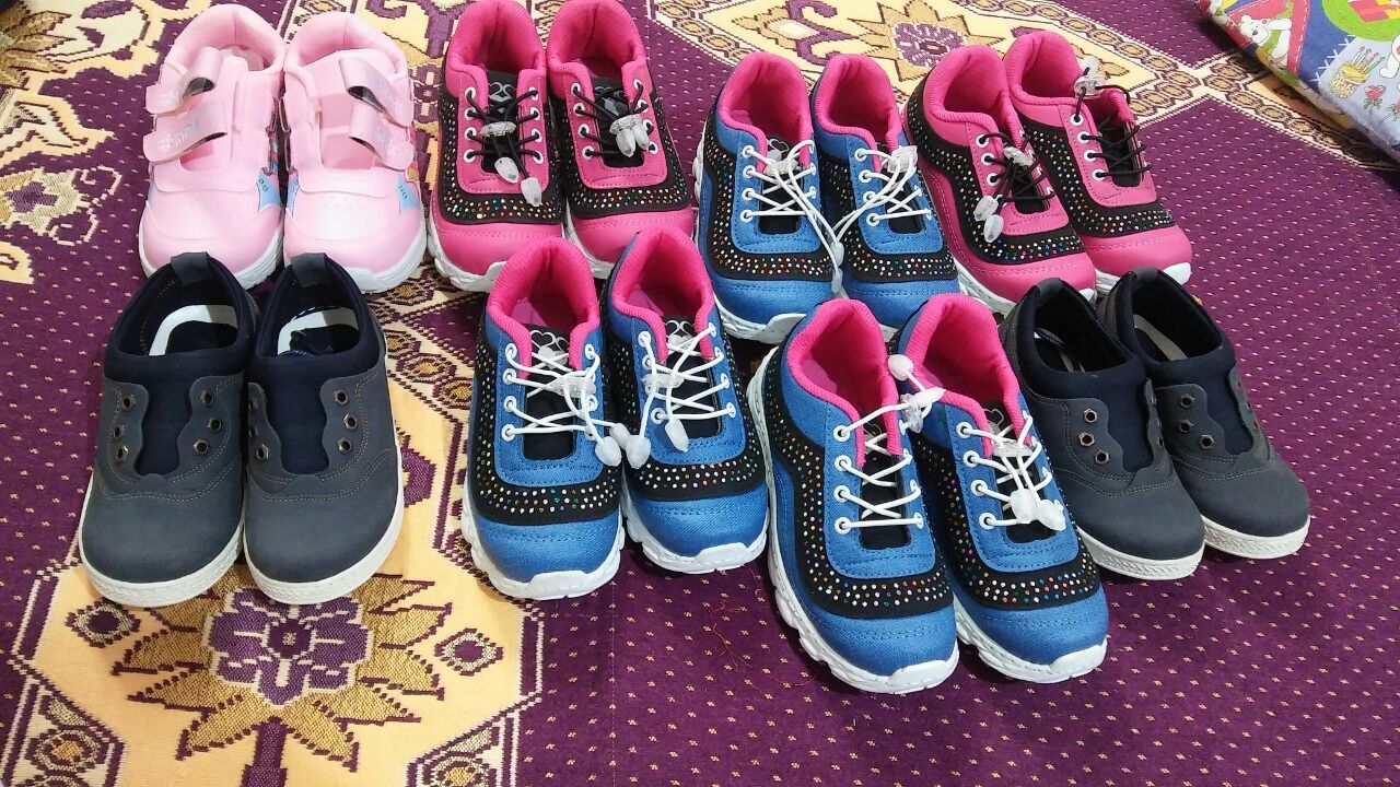 تهیه ۴۰۰ جفت کفش برای دانش‌آموزان نظرآباد